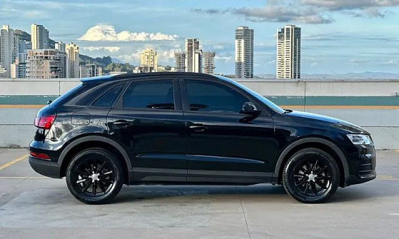 Audi Q3 Prestige...