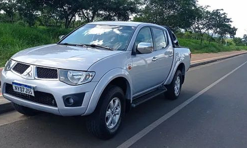 L200 Triton Automáti...