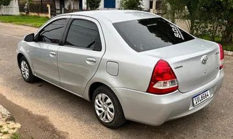 Toyota Etios Sedan...