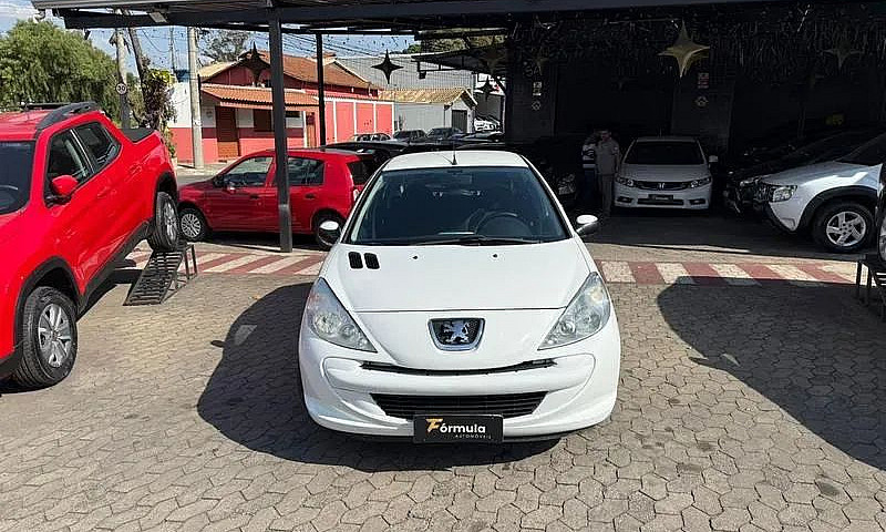 Peugeot 207 Active 1...