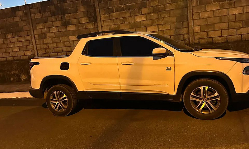 Fiat Toro Freedom 2....