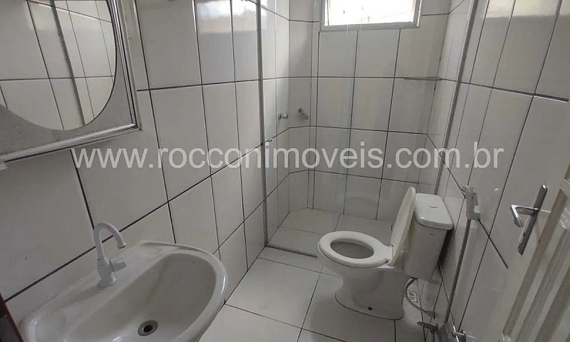 Apartamento De 03 Qu...