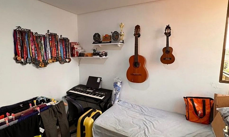 Apartamento  À Venda...