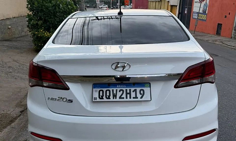 Hyundai Hb20S C.plus...