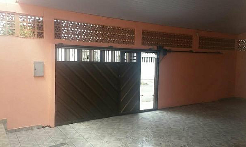 Belíssima Casa Ampla...