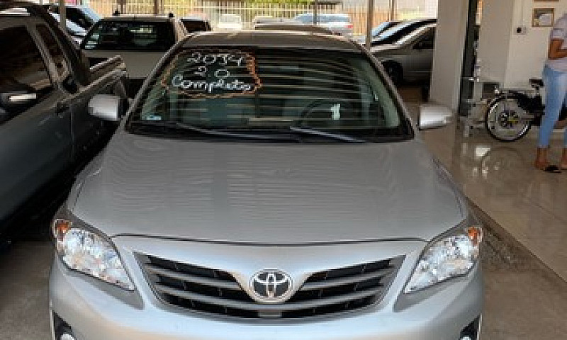 Toyota Corola Xei 20...