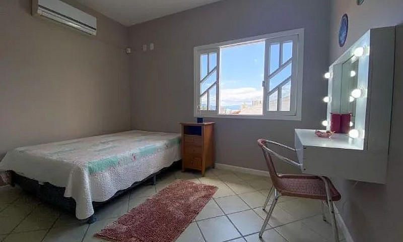 Casa 4 Quartos...