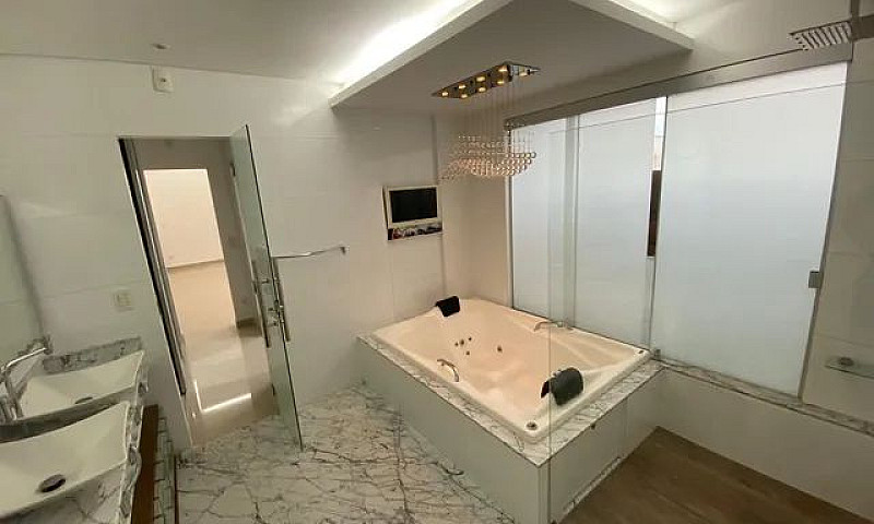 Alugo Casa Mansão No...