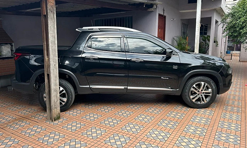 Fiat Toro Volcano Di...