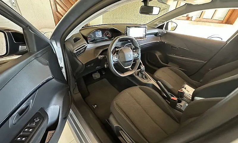 Peugeot 208 - 19Mil ...