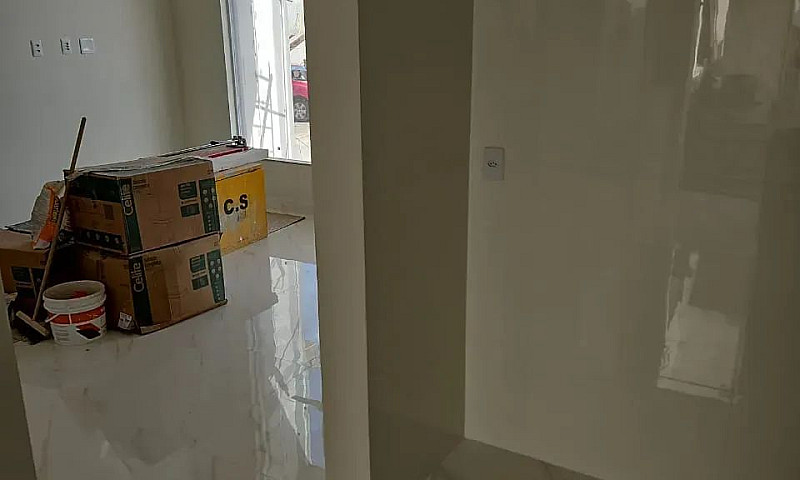 Belíssima Casa No Po...