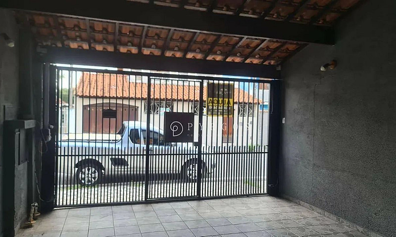 Casa Com 2 Dormitóri...