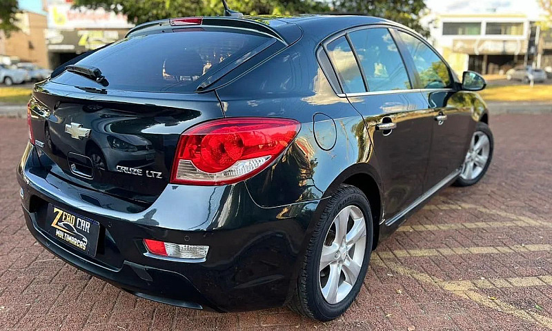 Chevrolet Cruze Hb S...