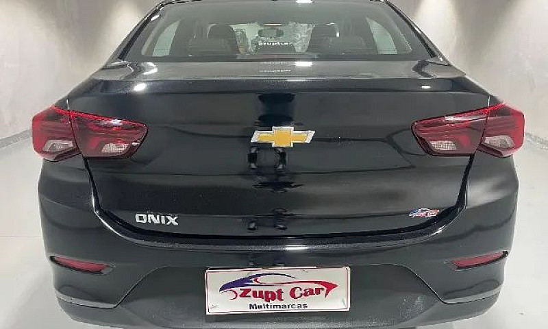 Chevrolet Onix Plus ...
