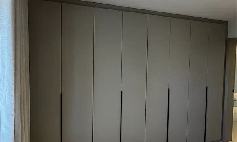 Ed. The Place, 106M2...