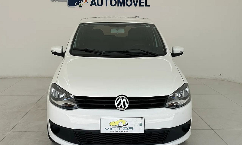 Volkswagen Fox 1.6 M...