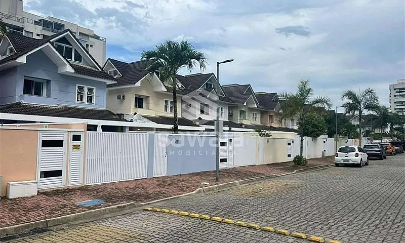 Casa À Venda Com 0M²...