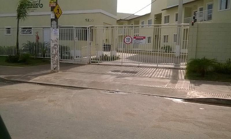 Apartamento De 03 Qu...