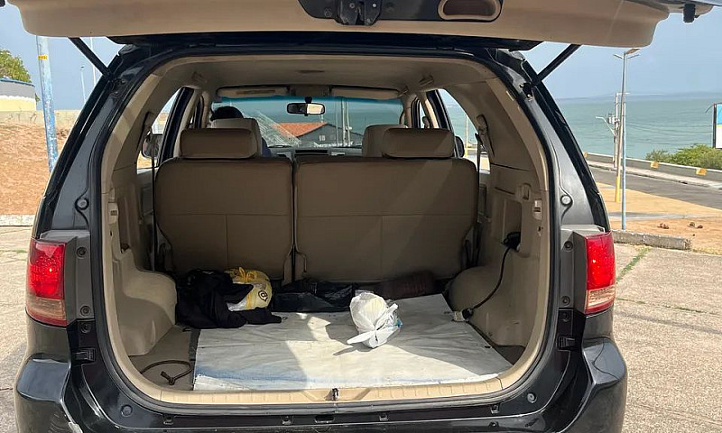 Toyota Hilux Sw4 Srv...