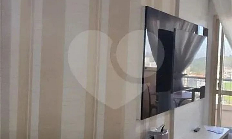 Apartamento Com 3 Qu...