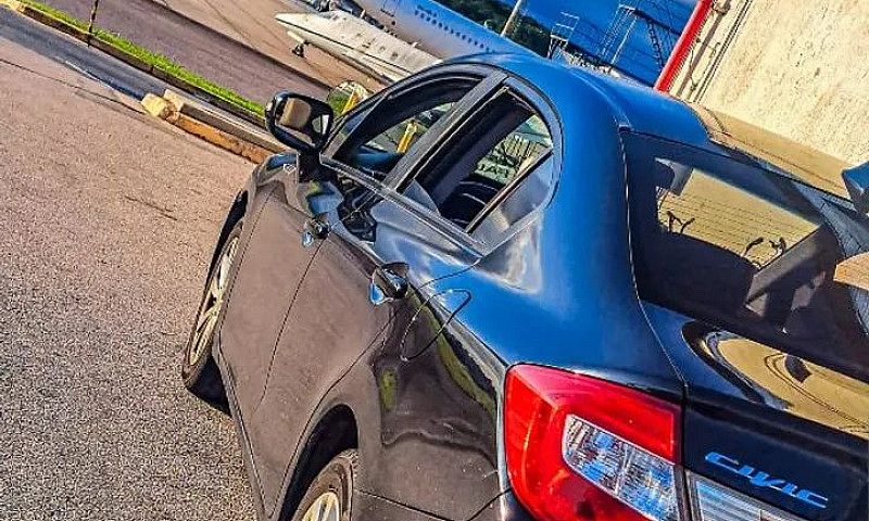 Honda Civic Sedan Lx...