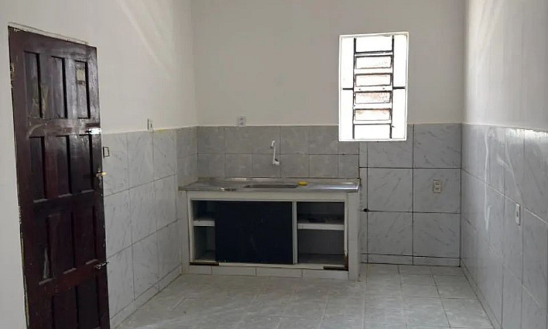 Casa Com 3 Quartos E...
