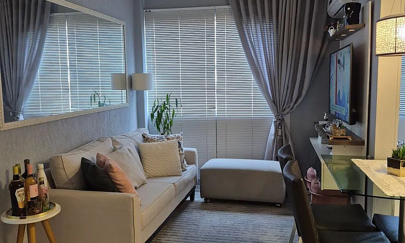 Alugo Quarto Feminin...