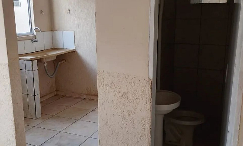 Ótimo Lote Com 3 Cas...