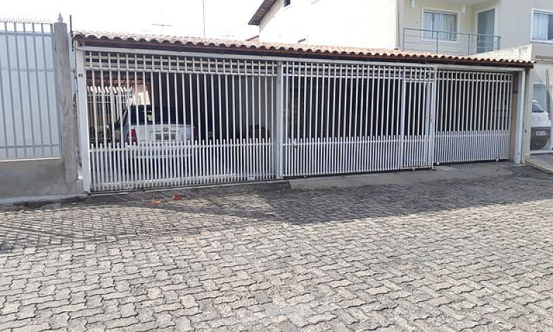 Casa Guará I...