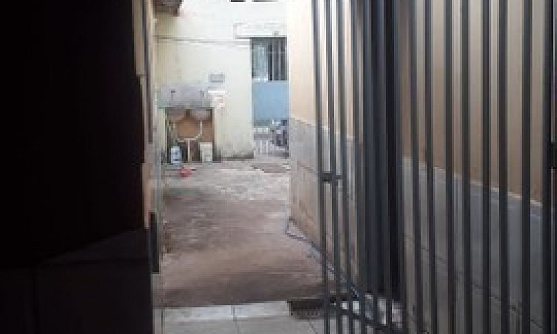 Casa Com 4 Residênci...