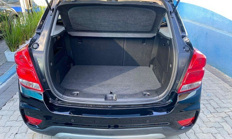 Chevrolet Tracker Mi...