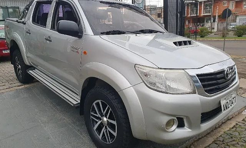 Hilux Cd 3.0 4X4 (Re...