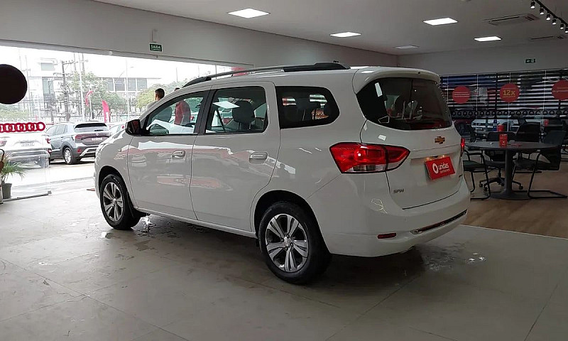 Chevrolet Spin 7 Lug...