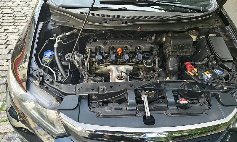 Ford Ka+ Sedan 1.0 T...