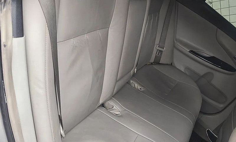Toyota Corolla Xei 2...