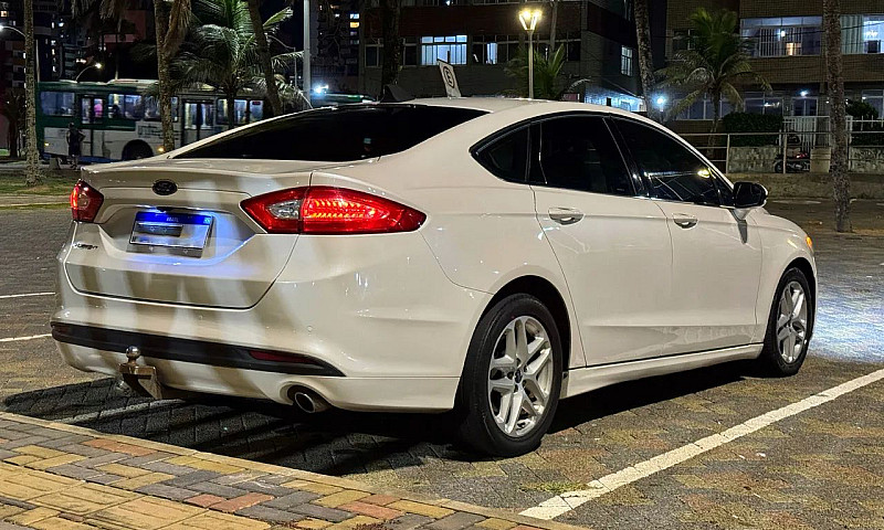 Ford Fusion 2.5L I-V...