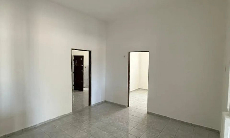 Casa Com 3 Quartos E...