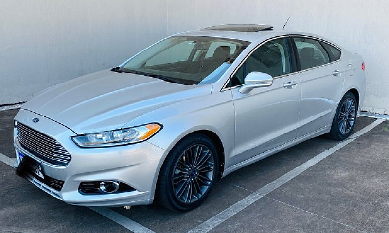 Ford Fusion Titanium...
