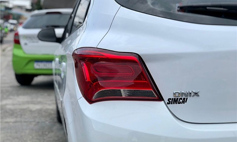 Chevrolet Onix 2019 ...