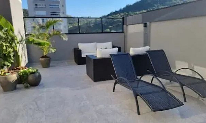 Apartamento Novo Pro...