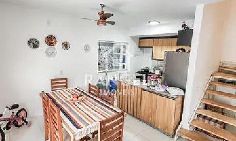 Excelente Casa Dentr...
