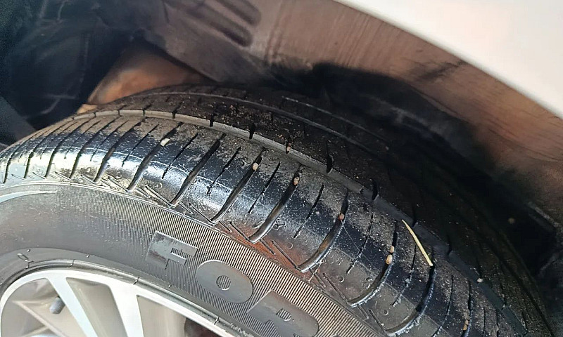 Toyota Corolla Gli 1...