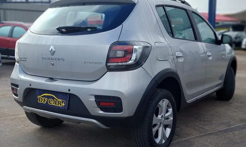 Carro Em Excelente E...