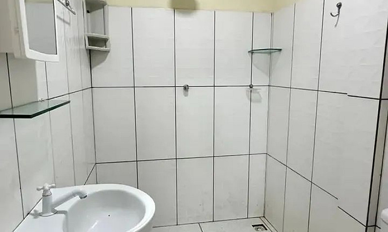 Alugo Ótimo Apartame...