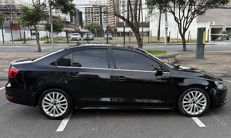 Volkswagen Jetta Hig...