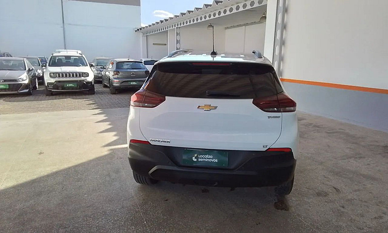 Chevrolet Onix Plus ...