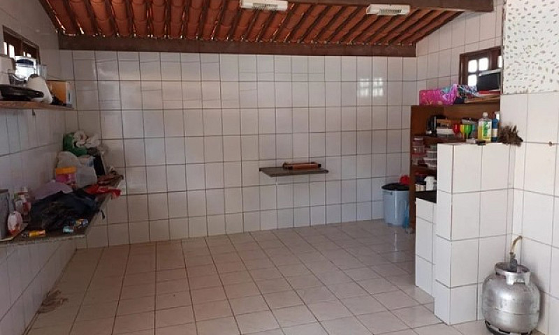 Vende-Se Casa Em Gua...