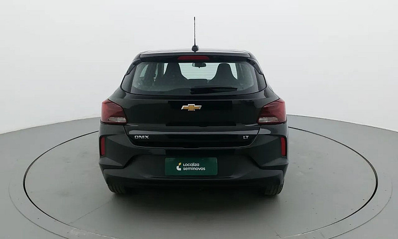 Chevrolet Onix Hatch...