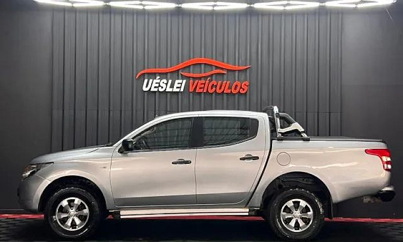 Mitsubishi L200 Trit...