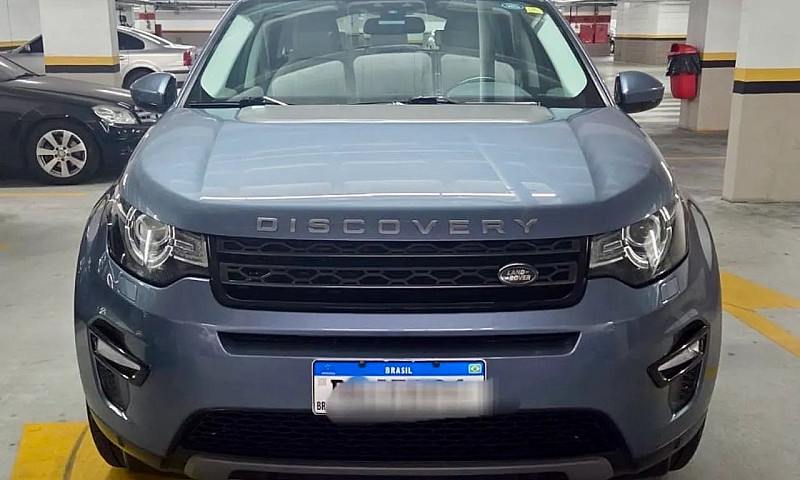 Land Rover Discovery...